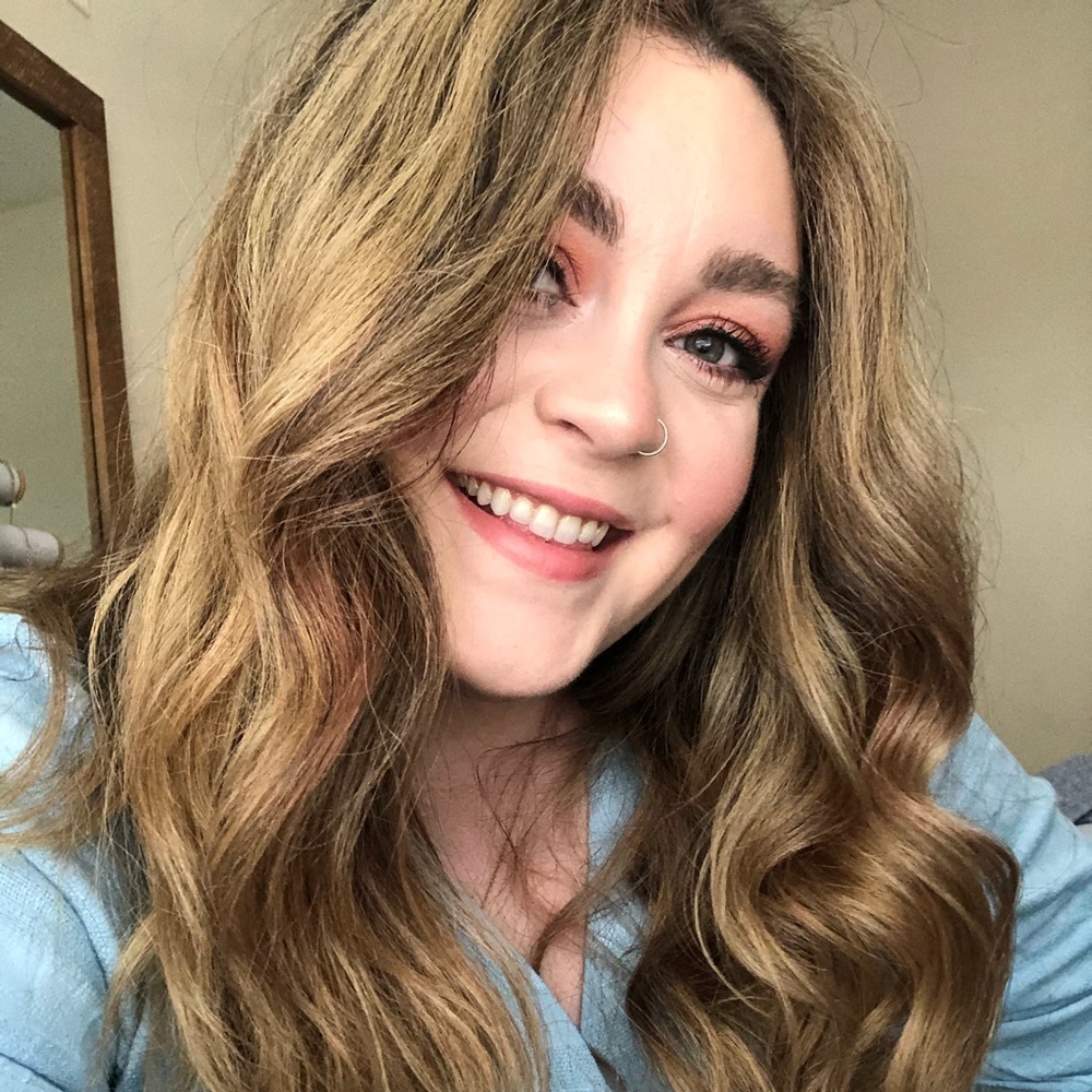 Meet your Posher, Dani